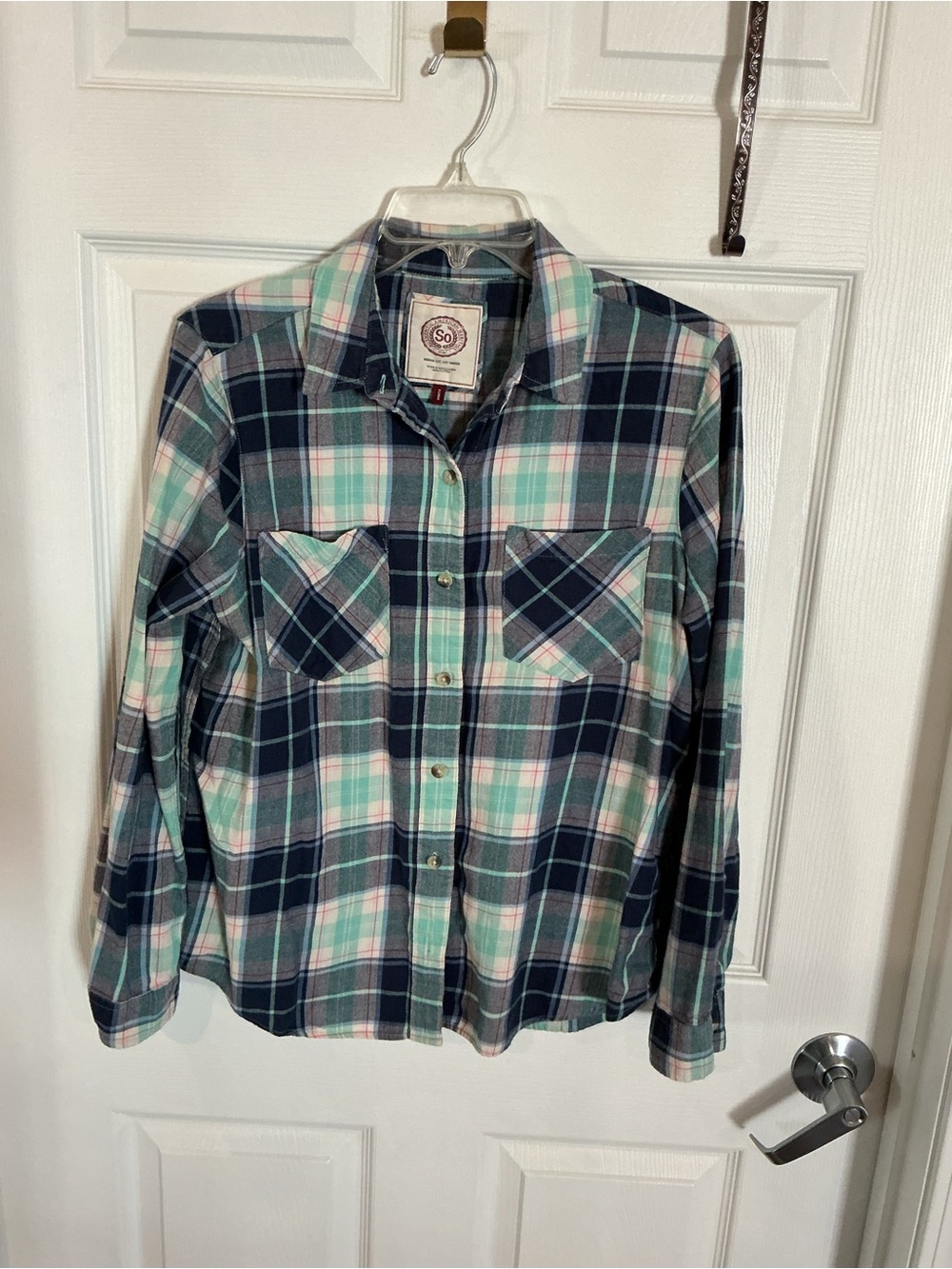 SO Lightweight Plaid Button-Up Shirt - Navy & Mint